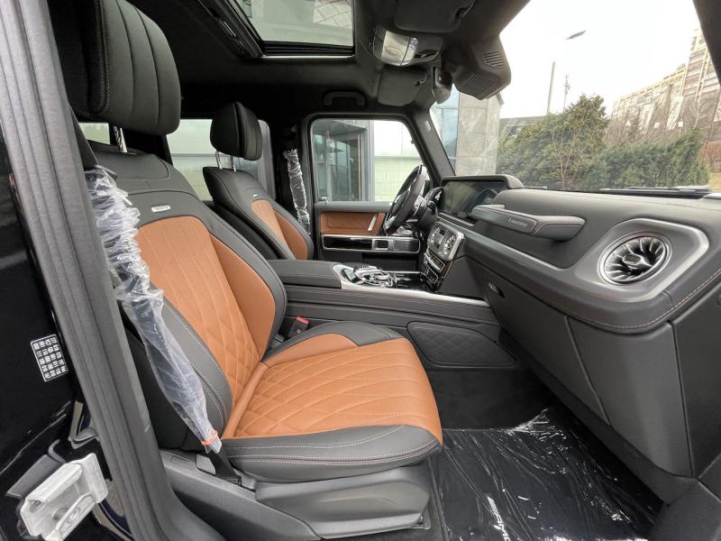 Купить Mercedes-Benz G 63 AMG бензин 2023 id-1006324 в Киеве, Фото №[delta]