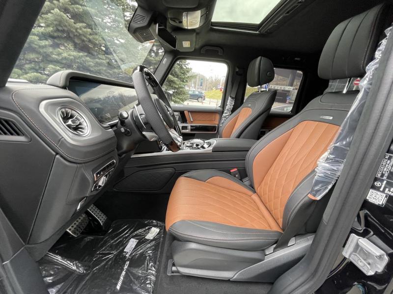 Купить Mercedes-Benz G 63 AMG бензин 2023 id-1006324 в Киеве, Фото №[delta]