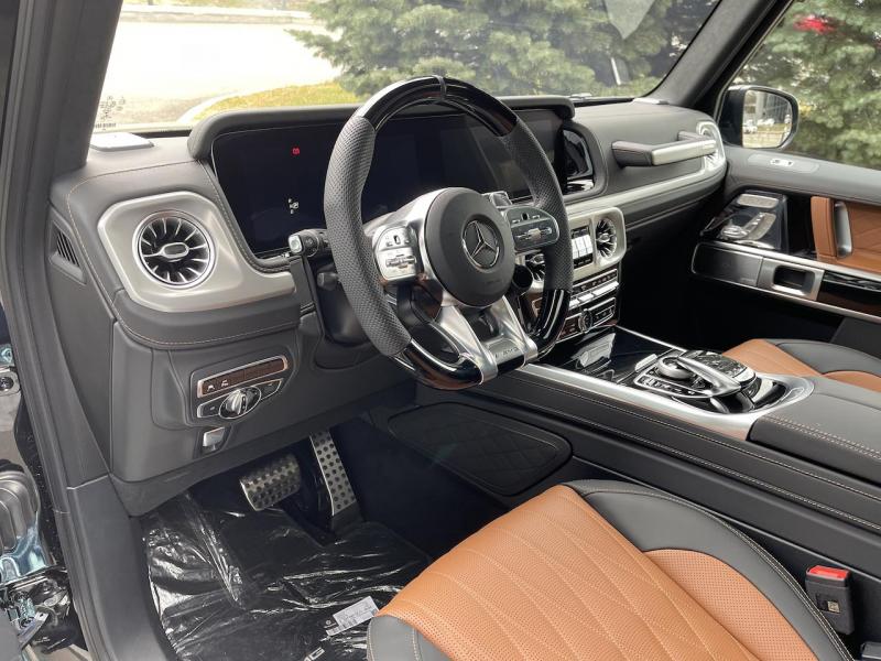 Купить Mercedes-Benz G 63 AMG бензин 2023 id-1006324 в Киеве, Фото №[delta]