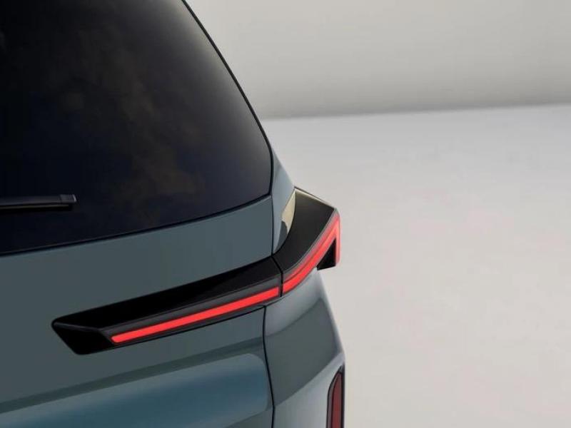 Купить BMW XM гибрид 2024 id-1006331 в Киеве, Фото №[delta]