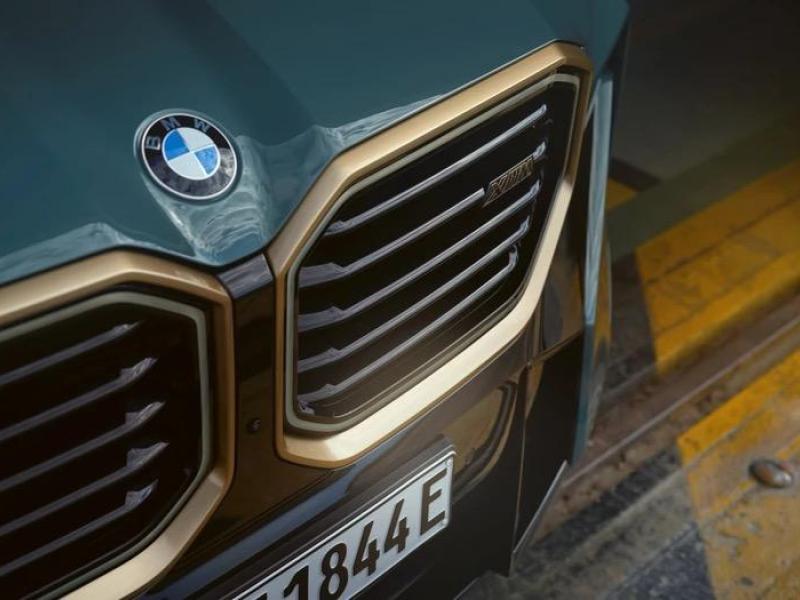 Купить BMW XM гибрид 2025 id-1006331 в Киеве, Фото №[delta]