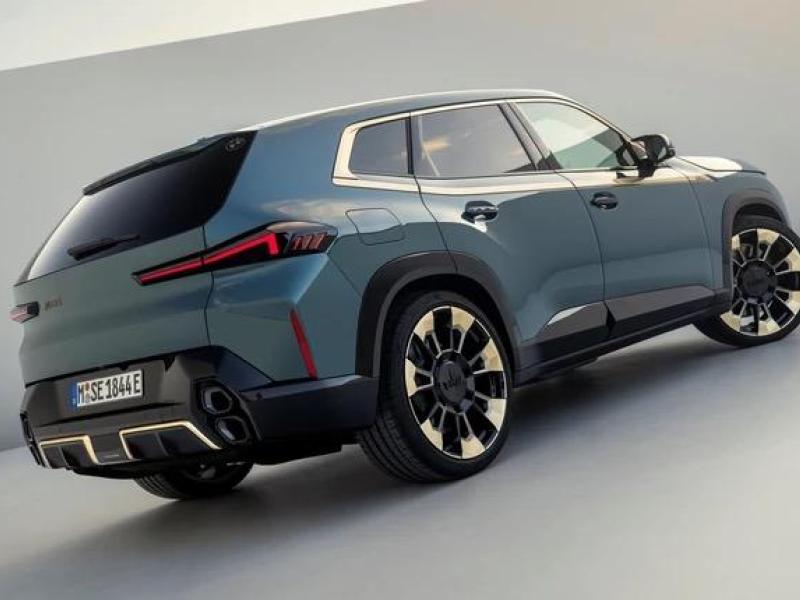 Купить BMW XM гибрид 2025 id-1006331 в Киеве, Фото №[delta]