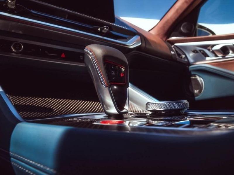 Купить BMW XM гибрид 2025 id-1006331 в Киеве, Фото №[delta]