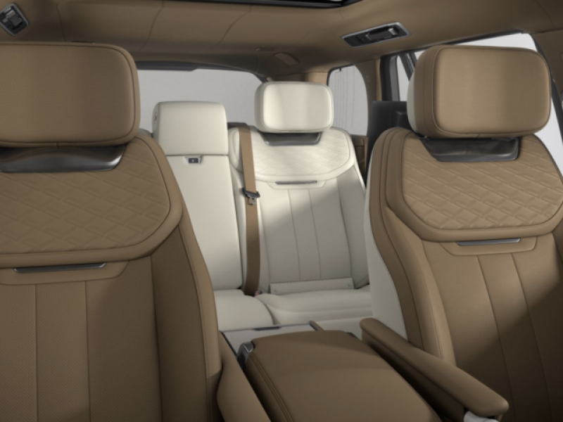 Купить Land-Rover Range-Rover SVAutobiography Long бензин 2023 id-1006337 в Киеве, Фото №[delta]