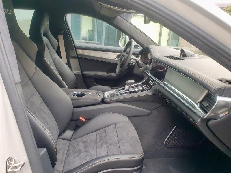 Купить Porsche Panamera GTS бензин 2023 id-1006341 в Киеве, Фото №[delta]