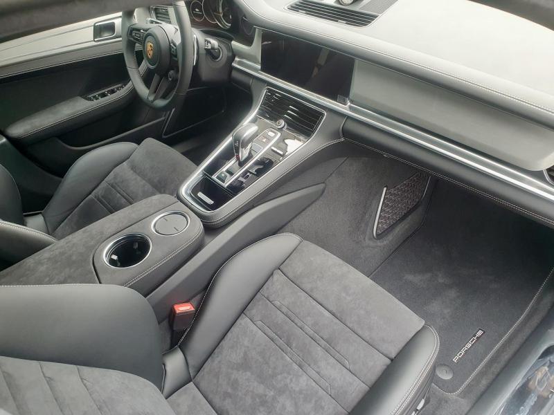 Купить Porsche Panamera GTS бензин 2023 id-1006341 в Киеве, Фото №[delta]