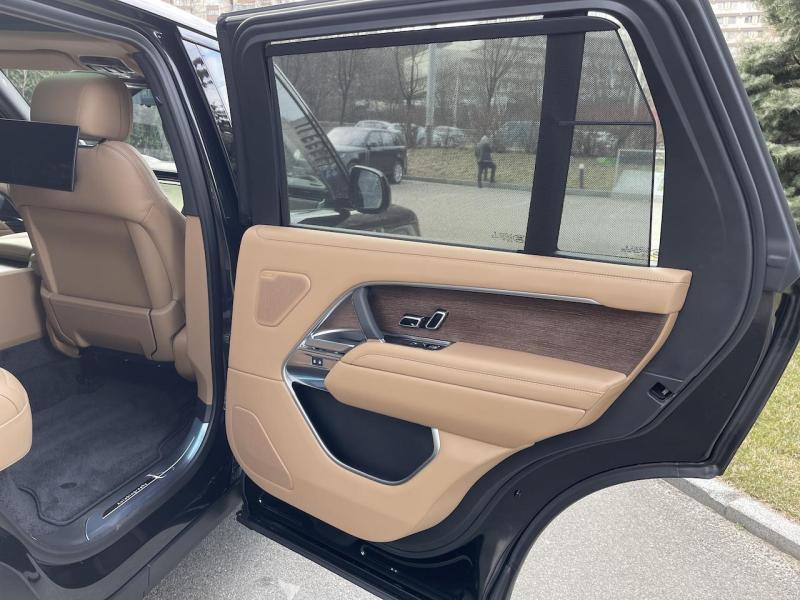 Купить Land-Rover Range-Rover L460 Autobioraphy LWB бензин 2025 id-1006351 в Киеве, Фото №[delta]