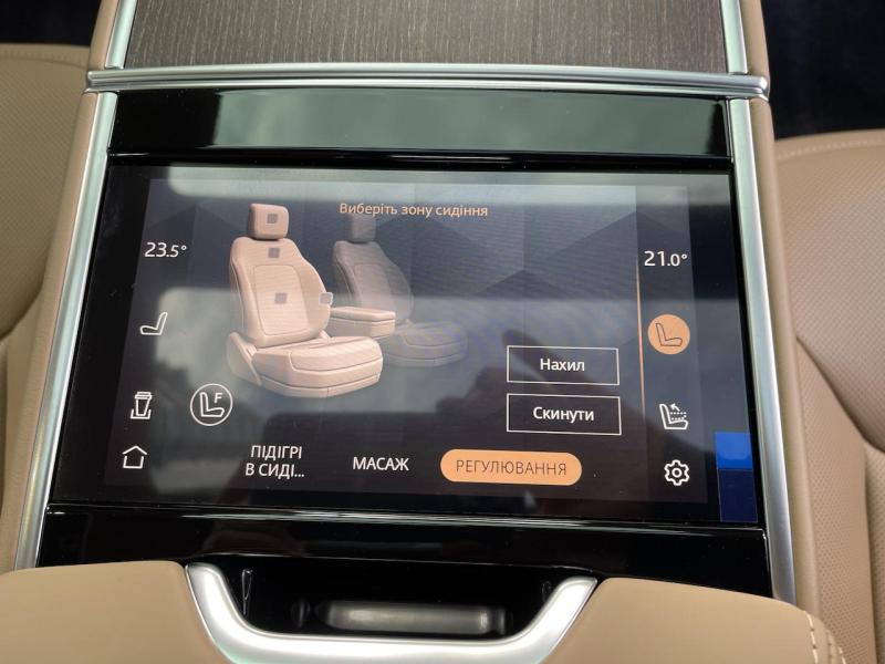 Купить Land-Rover Range-Rover L460 Autobioraphy LWB бензин 2025 id-1006351 в Киеве, Фото №[delta]