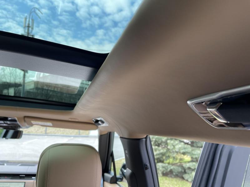 Купить Land-Rover Range-Rover L460 Autobioraphy LWB бензин 2025 id-1006351 в Киеве, Фото №[delta]