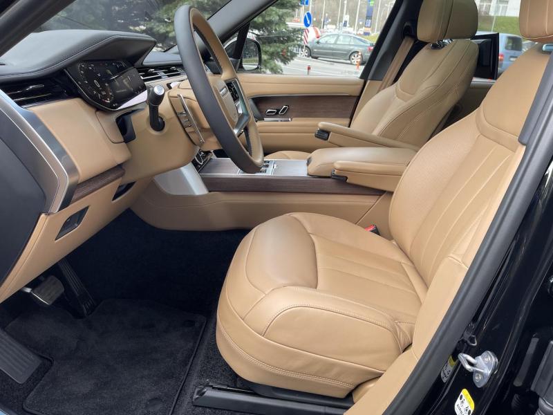 Купить Land-Rover Range-Rover L460 Autobioraphy LWB бензин 2025 id-1006351 в Киеве, Фото №[delta]