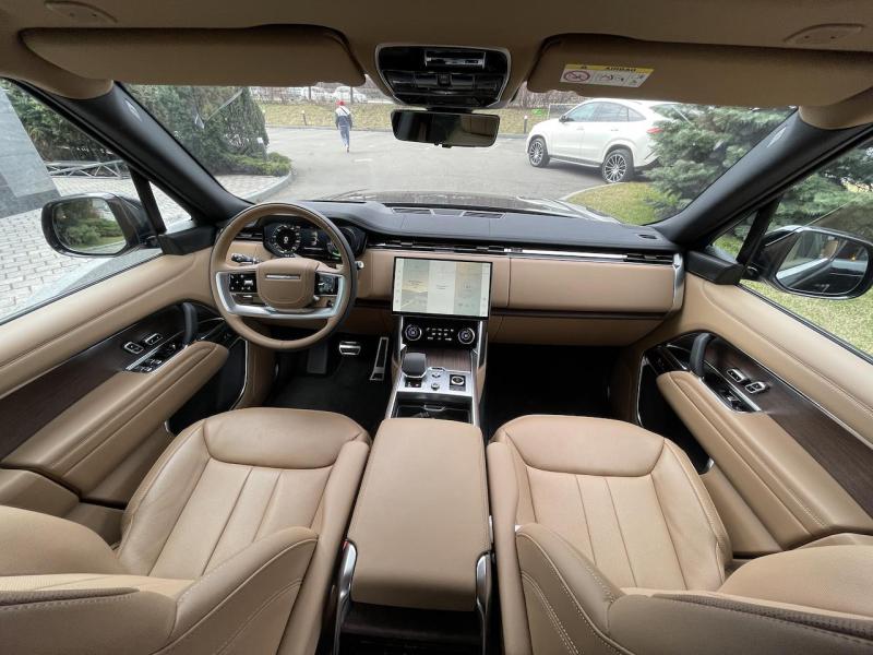 Купить Land-Rover Range-Rover HSE гибрид 2025 id-1006350 в Киеве, Фото №[delta]