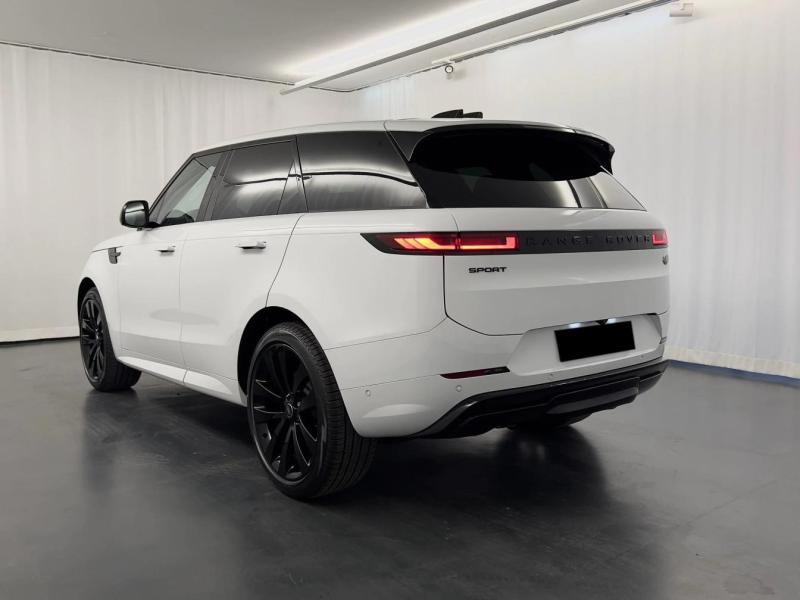 Купить Land-Rover Range-Rover Sport дизель 2025 id-1006359 в Киеве, Фото №[delta]