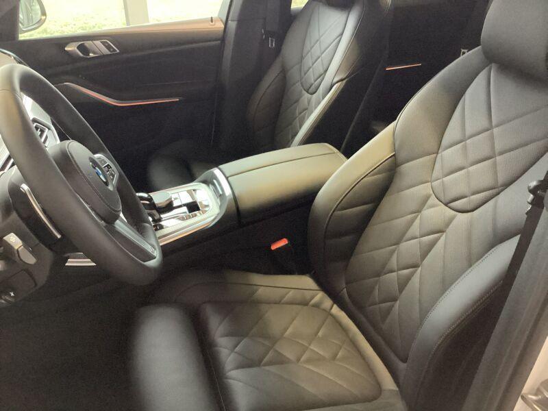 Купить BMW X5 xDrive30d дизель 2023 id-1006366 в Киеве, Фото №[delta]