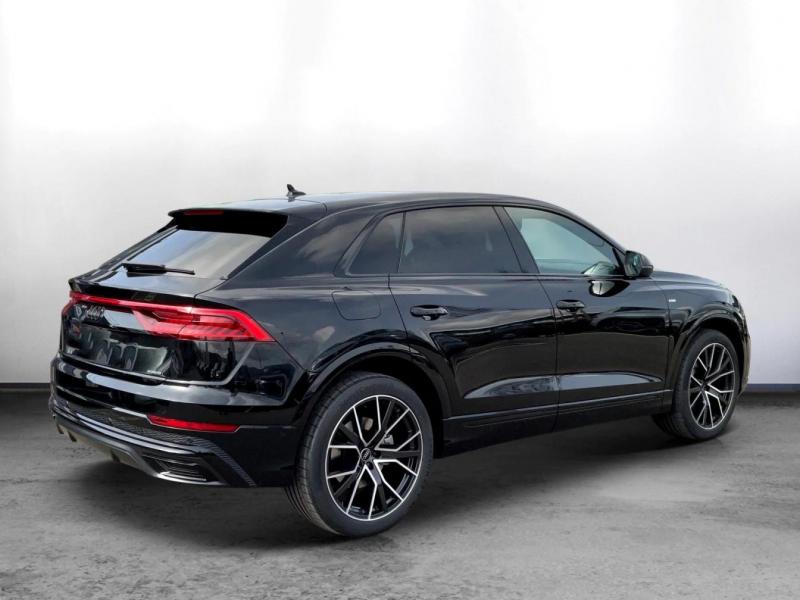 Купить Audi Q8 50 TDI бензин 2024 id-1006371 в Киеве, Фото №[delta]