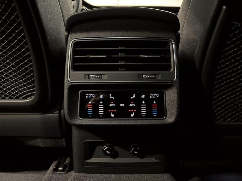 Купить Audi Q8 50 TDI бензин 2024 id-1006371 в Киеве, Фото №[delta]