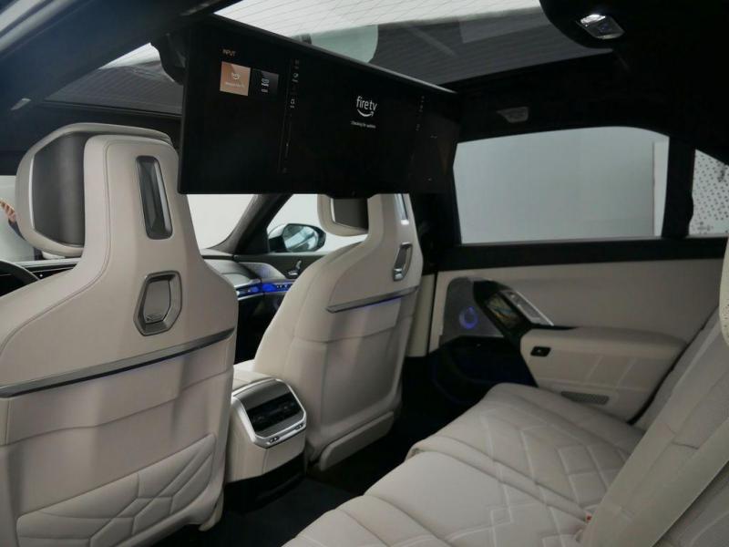 Купить BMW i7 электро 2024 id-1006374 в Киеве, Фото №[delta]