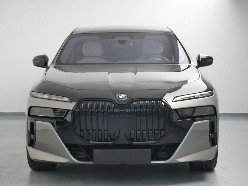 Купить BMW i7 электро 2025 id-1006374 в Киеве, Фото №[delta]