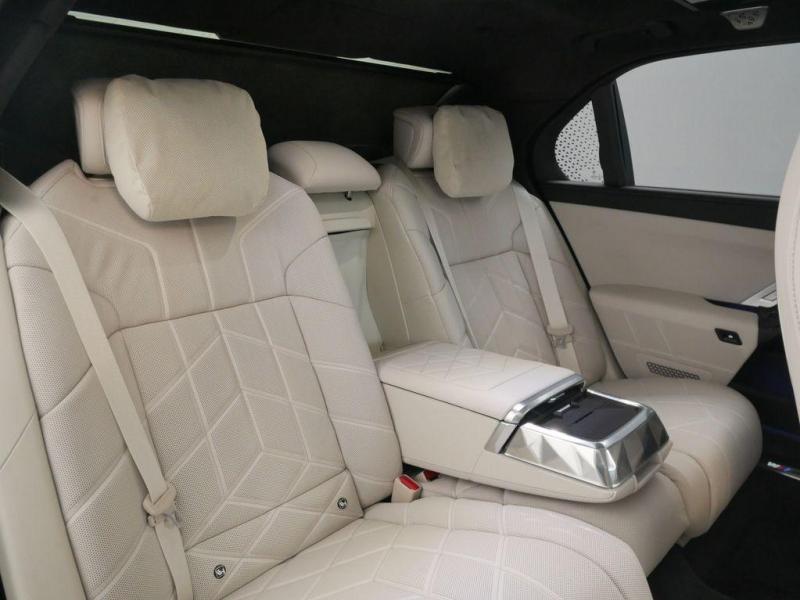 Купить BMW i7 электро 2025 id-1006374 в Киеве, Фото №[delta]