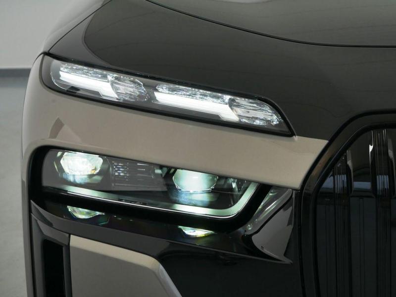 Купить BMW i7 электро 2025 id-1006374 в Киеве, Фото №[delta]