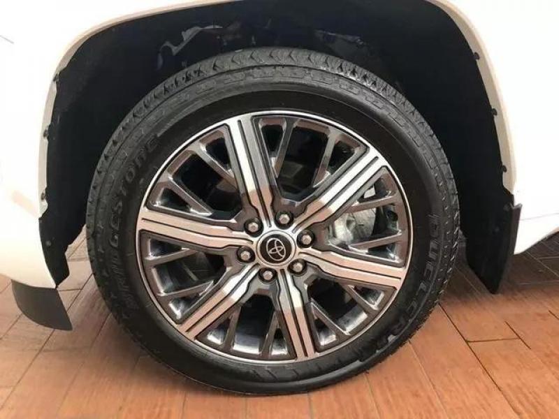 Купить Toyota Sequoia Capstone гибрид 2024 id-1006384 в Киеве, Фото №[delta]