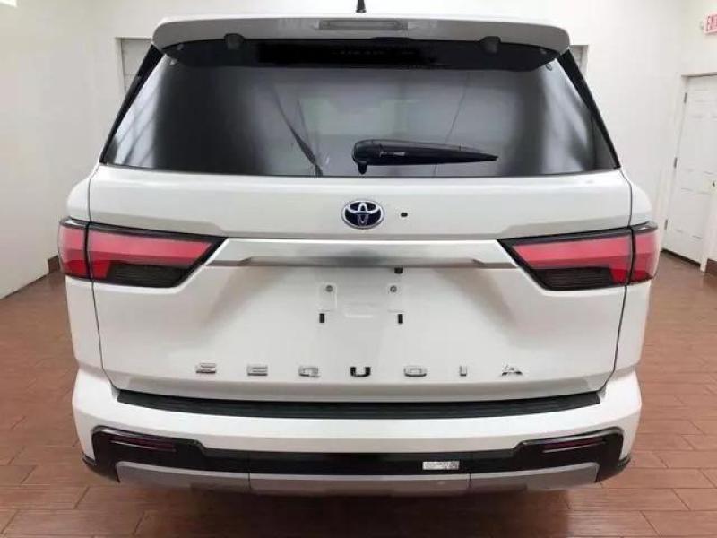 Купить Toyota Sequoia Capstone гибрид 2025 id-1006384 в Киеве, Фото №[delta]