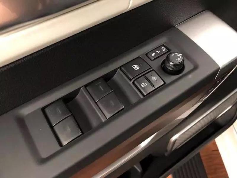 Купить Toyota Sequoia Capstone гибрид 2025 id-1006384 в Киеве, Фото №[delta]