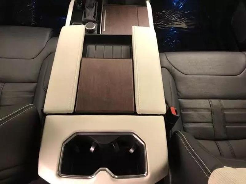 Купить Toyota Sequoia Capstone гибрид 2025 id-1006384 в Киеве, Фото №[delta]