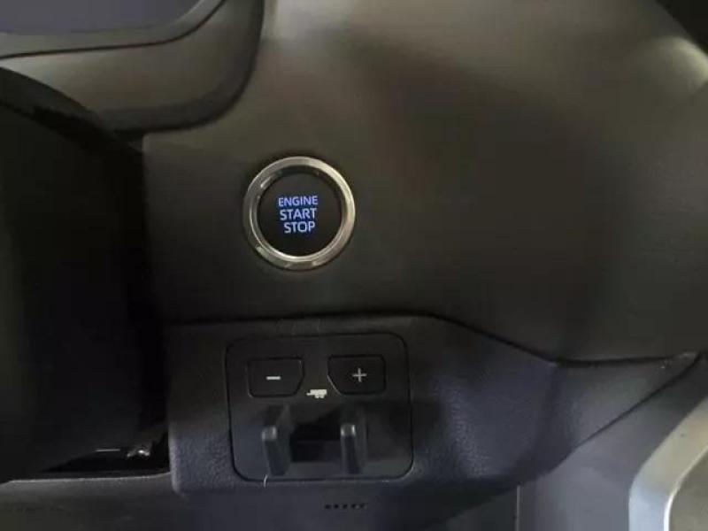 Купить Toyota Tundra Platinum гибрид 2025 id-1006386 в Киеве, Фото №[delta]