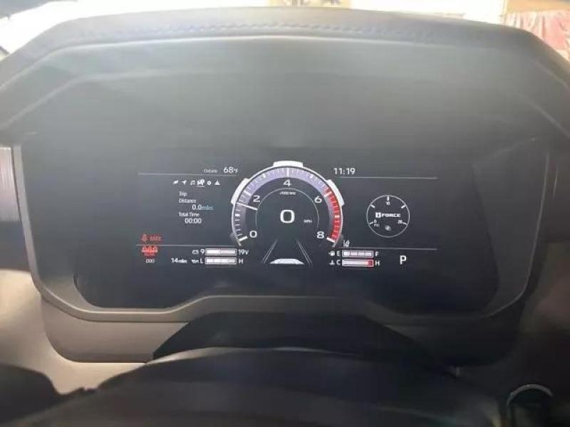 Купить Toyota Tundra Platinum гибрид 2025 id-1006386 в Киеве, Фото №[delta]