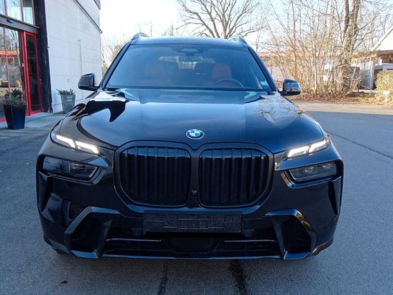 Купить BMW X7 xDrive40d дизель 2025 id-1006385 в Киеве, Фото №[delta]