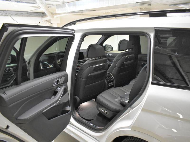 Купить BMW X7 xDrive40d дизель 2025 id-1006387 в Киеве, Фото №[delta]