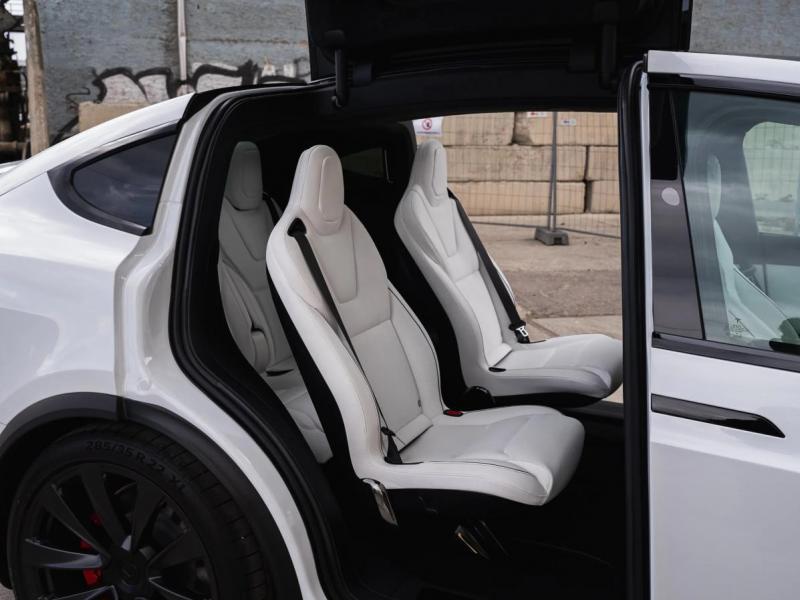 Купить Tesla Model X Plaid электро 2023 id-1006389 в Киеве, Фото №[delta]