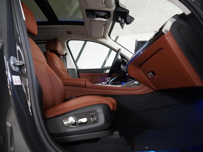 Купить BMW X7 Alpina бензин 2024 id-1006390 в Киеве, Фото №[delta]