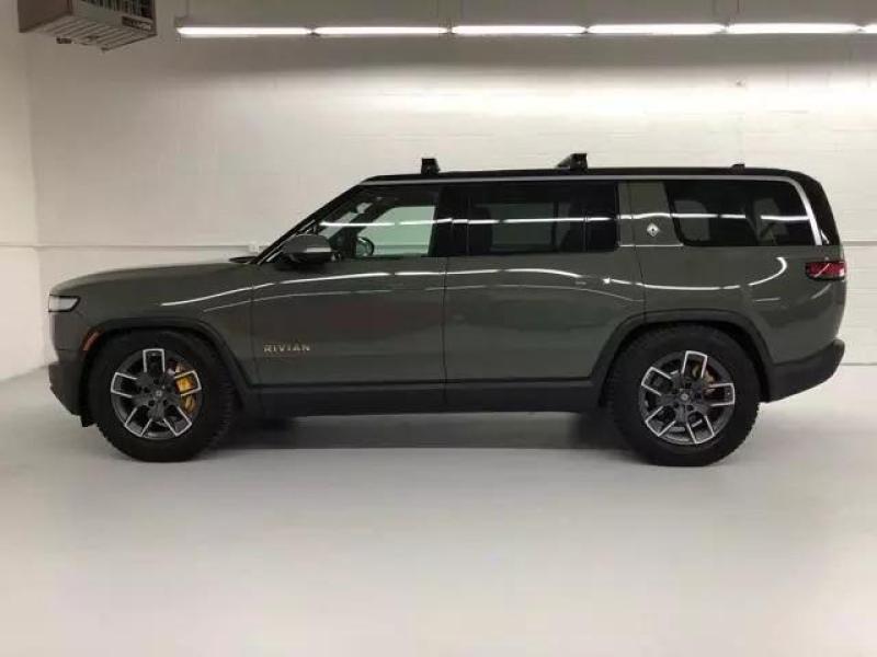 Купить Rivian R1S электро 2025 id-1006398 в Киеве, Фото №[delta]