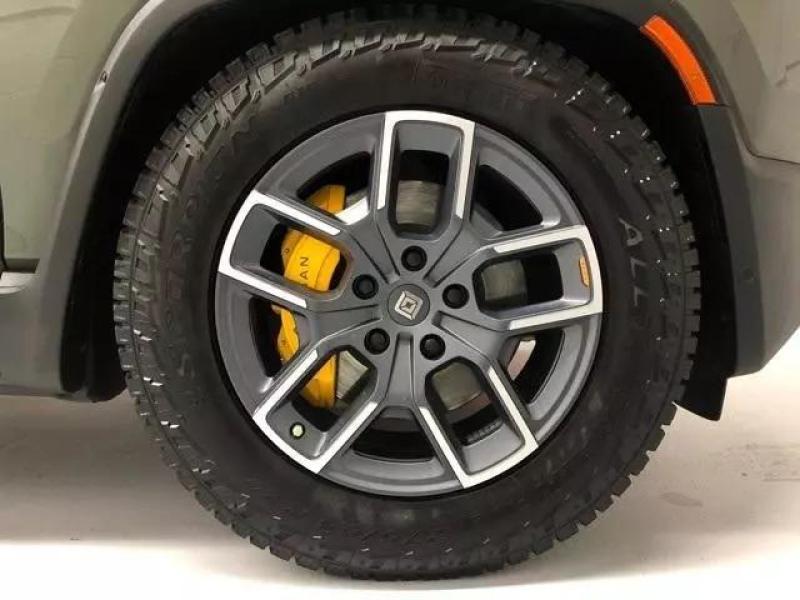 Купить Rivian R1S электро 2025 id-1006398 в Киеве, Фото №[delta]