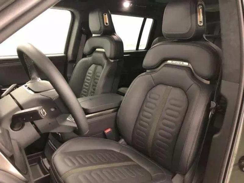 Купить Rivian R1S электро 2025 id-1006398 в Киеве, Фото №[delta]