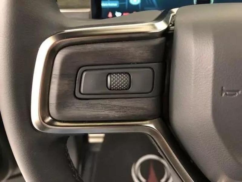 Купить Rivian R1S электро 2025 id-1006398 в Киеве, Фото №[delta]