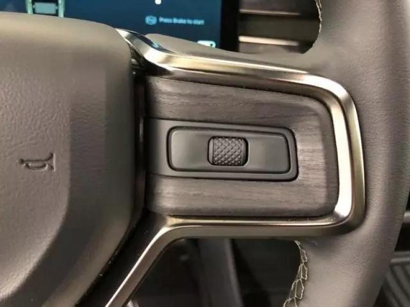 Купить Rivian R1S электро 2025 id-1006398 в Киеве, Фото №[delta]