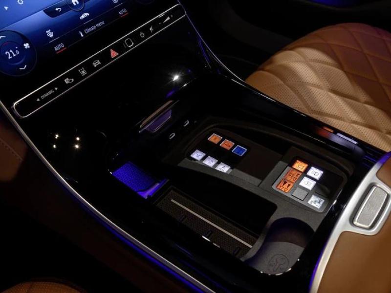 Купить Mercedes-Benz S 680 GUARD VR 10 4Matic бензин 2025 id-1006409 в Киеве, Фото №[delta]