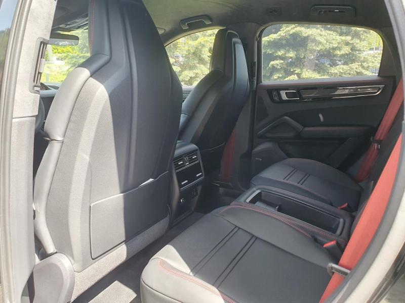 Купить Porsche Cayenne Turbo GT бензин 2023 id-1006441 в Киеве, Фото №[delta]