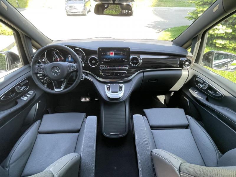 Купить Mercedes-Benz V 300D AMG Long 4matic дизель 2023 id-1006453 в Киеве, Фото №[delta]