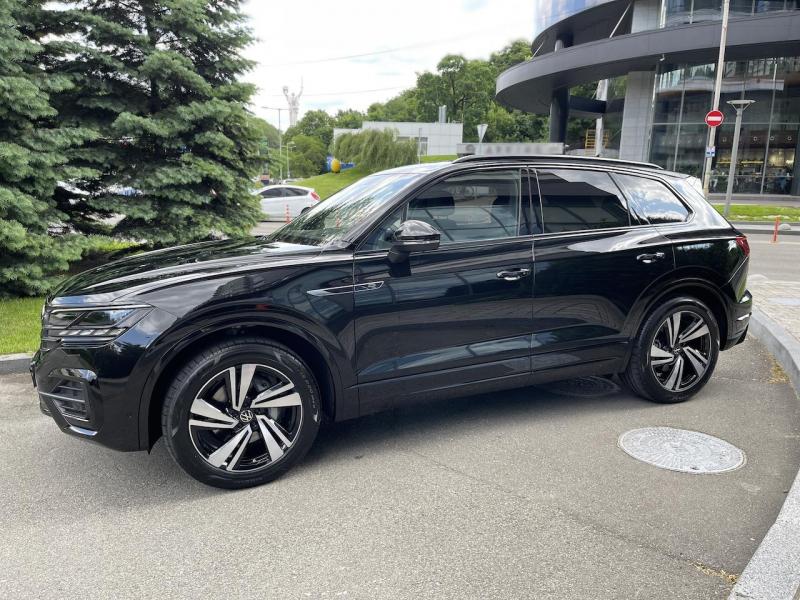 Купить Volkswagen Touareg 3.0 TDI дизель 2024 id-1006462 в Киеве, Фото №[delta]