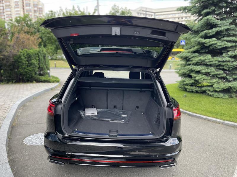 Купить Volkswagen Touareg 3.0 TDI дизель 2024 id-1006462 в Киеве, Фото №[delta]