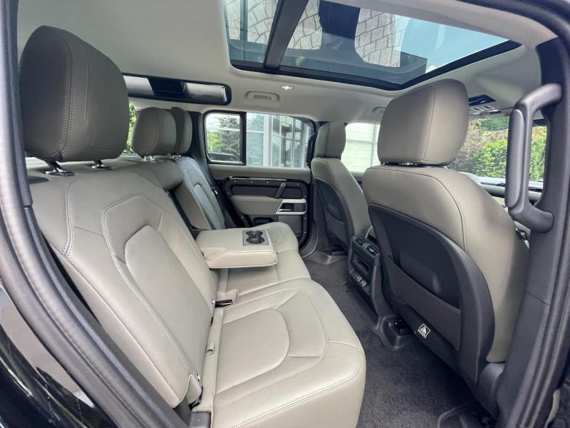 Купить Land-Rover Defender 110 дизель 2024 id-1006463 в Киеве, Фото №[delta]