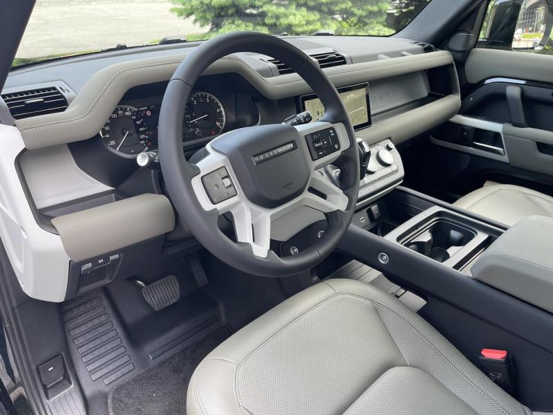 Купить Land-Rover Defender 110 дизель 2024 id-1006463 в Киеве, Фото №[delta]