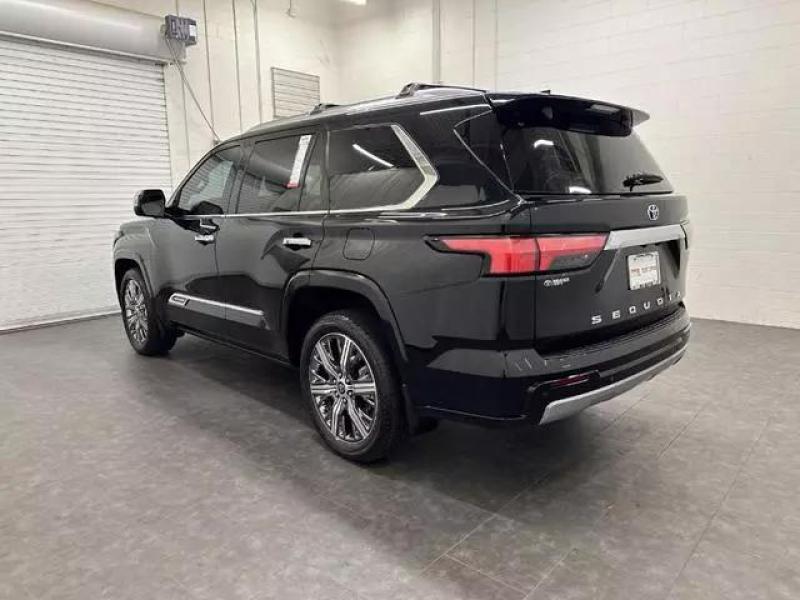 Купить Toyota Sequoia Capstone гибрид 2025 id-1006466 в Киеве, Фото №[delta]