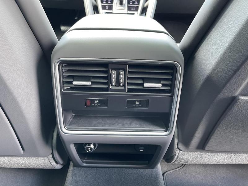 Купить Porsche Cayenne бензин 2024 id-1006480 в Киеве, Фото №[delta]