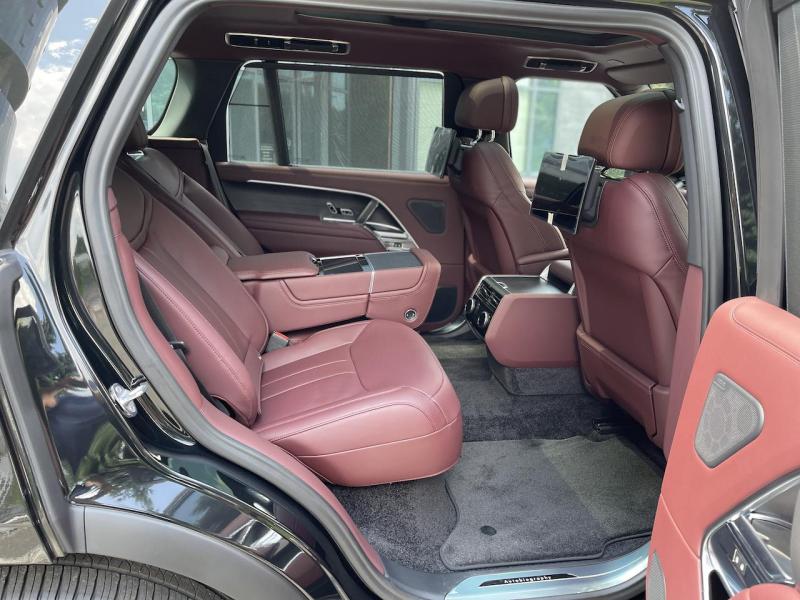 Купить Land-Rover Range-Rover L460 Autobioraphy LWB дизель 2025 id-1006481 в Киеве, Фото №[delta]