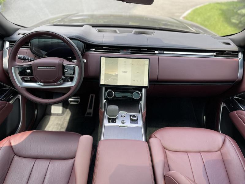 Купить Land-Rover Range-Rover L460 Autobioraphy LWB дизель 2025 id-1006481 в Киеве, Фото №[delta]