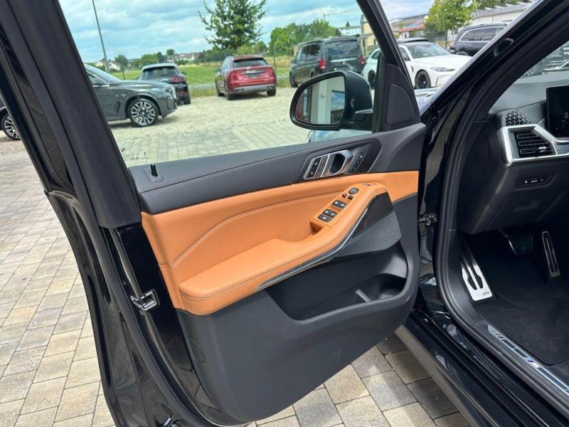 Купить BMW X5 xDrive30d дизель 2025 id-1006489 в Киеве, Фото №[delta]